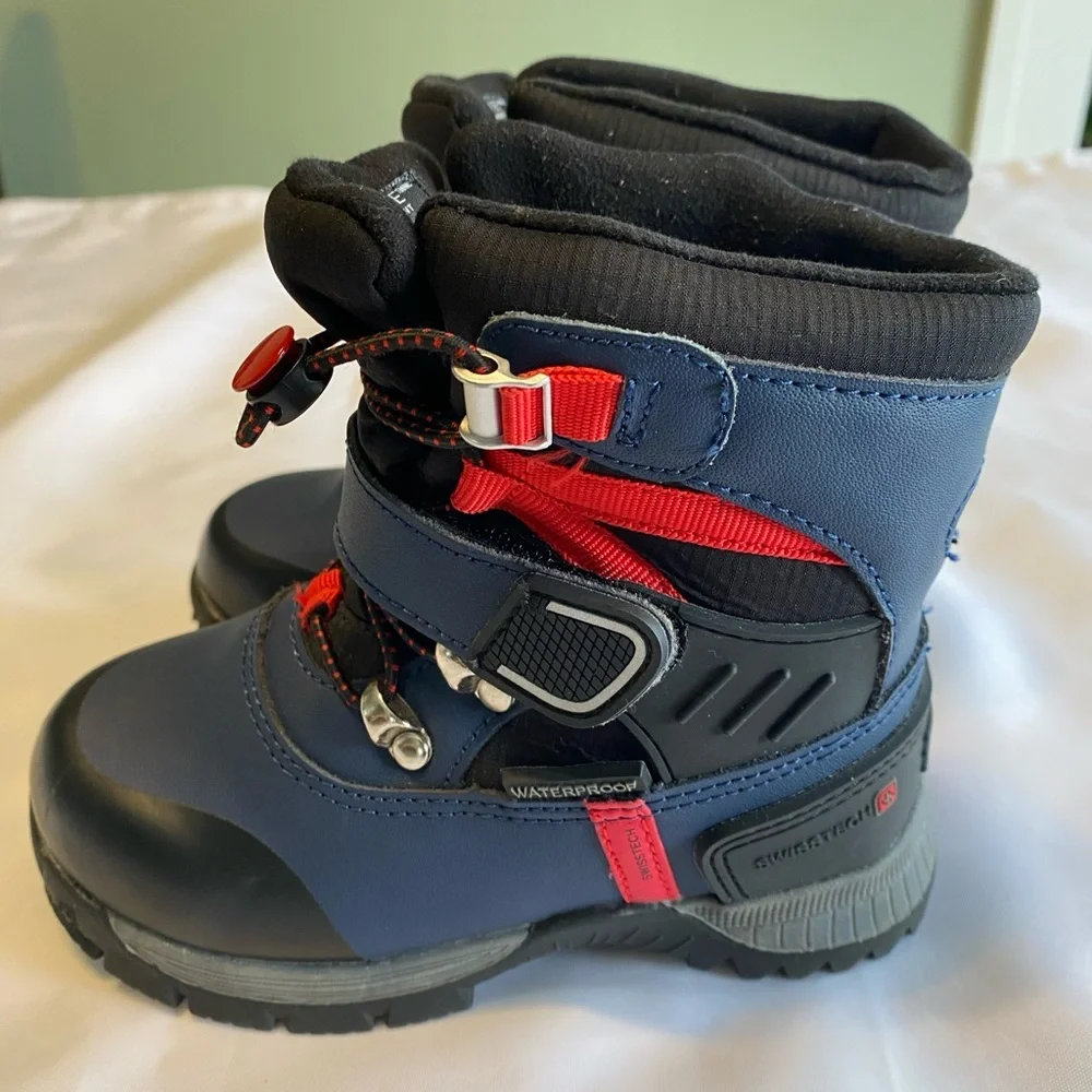 3M Thinsulate Kids Blue and Red Winter Boots